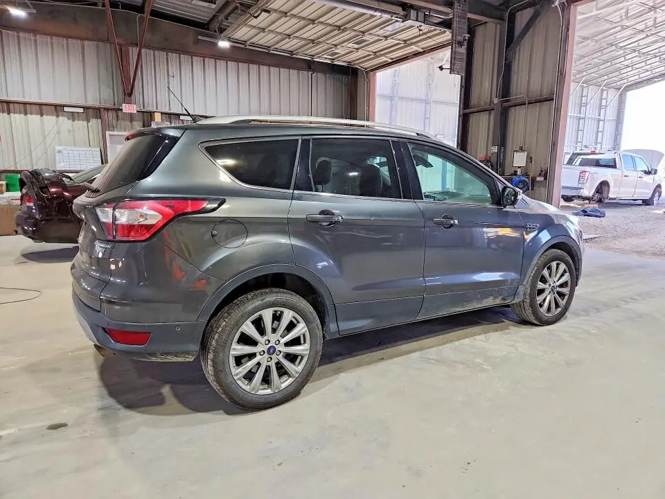 2018 FORD ESCAPE TITANIUM  