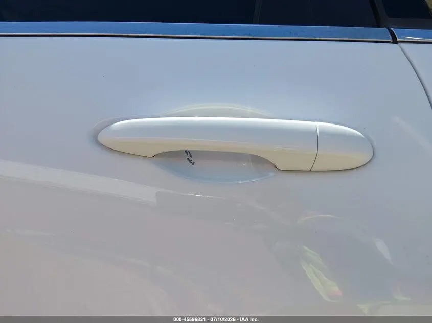 2019 JEEP CHEROKEE LATITUDE 4X4