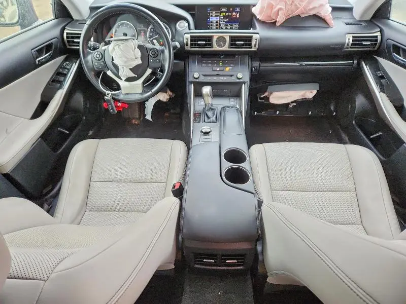 2015 LEXUS IS   