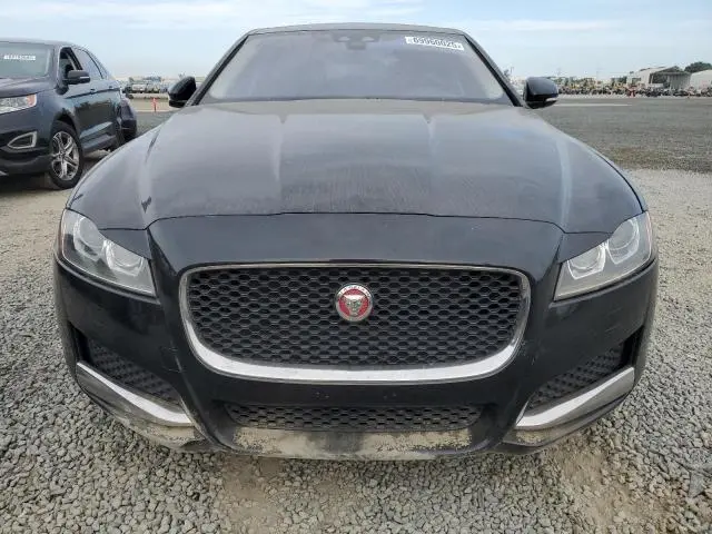 2017 JAGUAR XF PREMIUM  