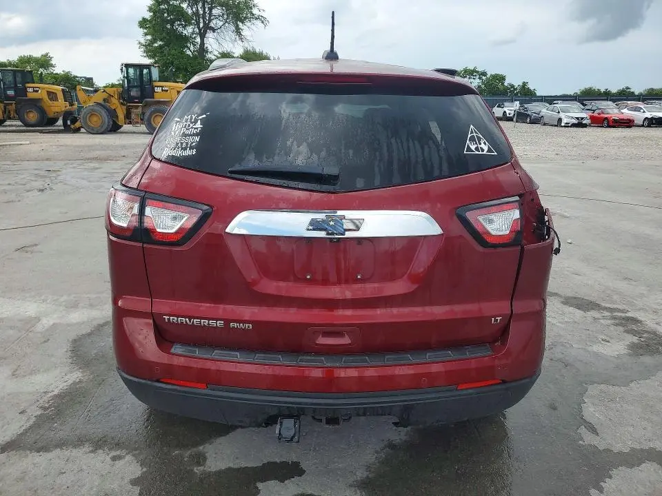 2017 CHEVROLET TRAVERSE LT  
