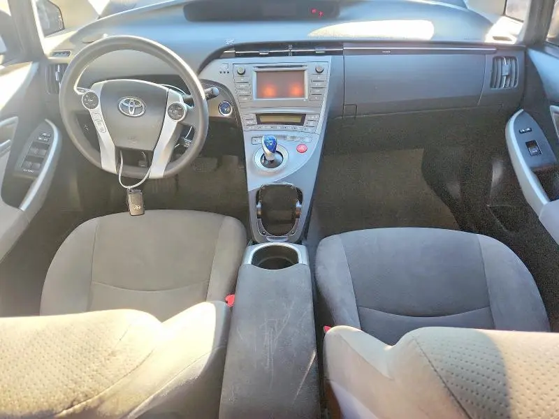 2013 TOYOTA PRIUS TWO  