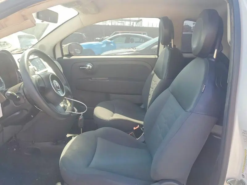 2012 FIAT 500 POP  