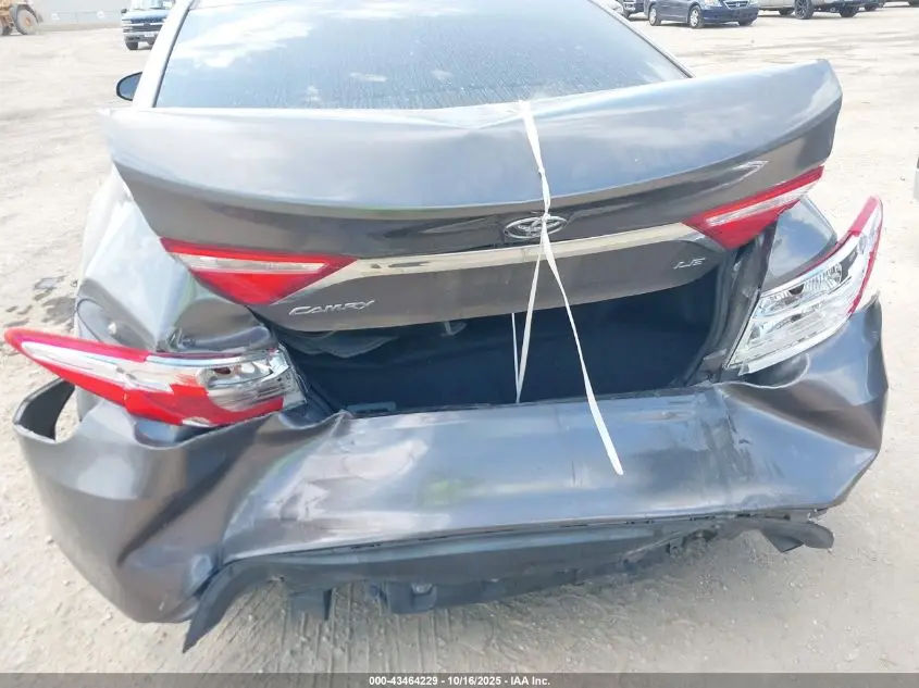 2016 TOYOTA CAMRY LE