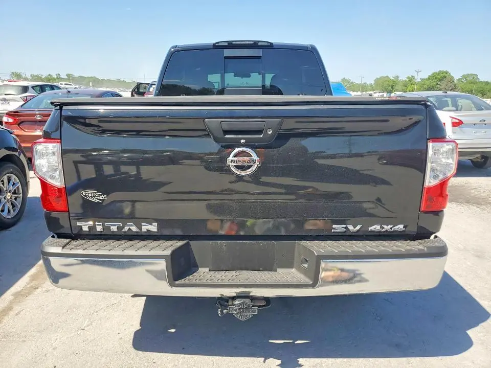 2017 NISSAN TITAN S  