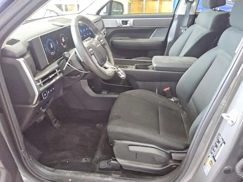 2025 HYUNDAI SANTA FE SE  