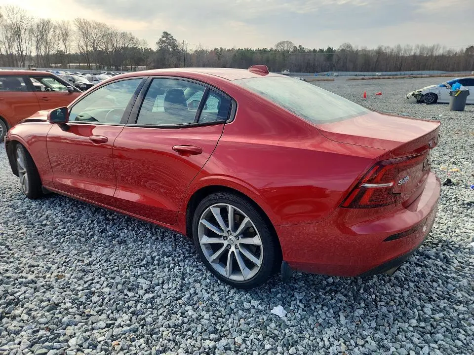 2019 VOLVO S60 T6 MOMENTUM  