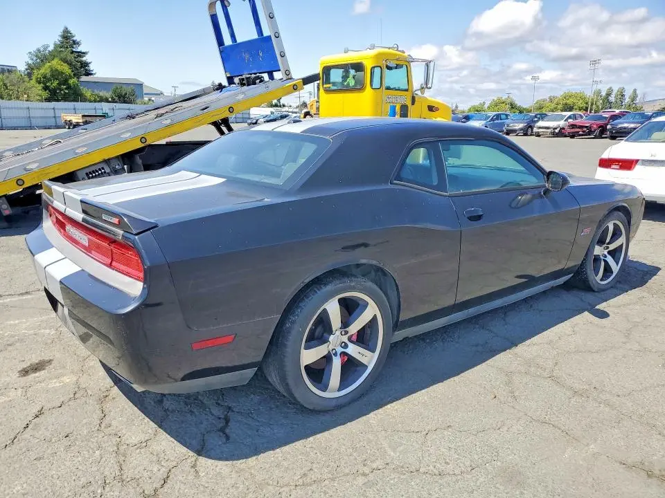 2012 DODGE CHALLENGER SRT-8  