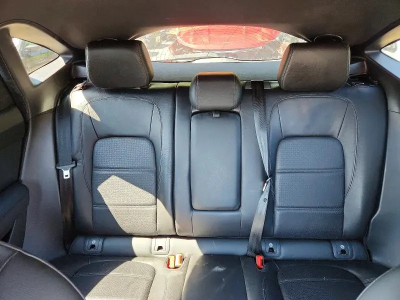 2018 JAGUAR E-PACE SE  