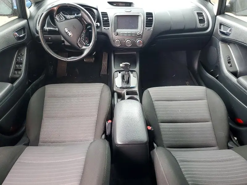 2017 KIA FORTE S  