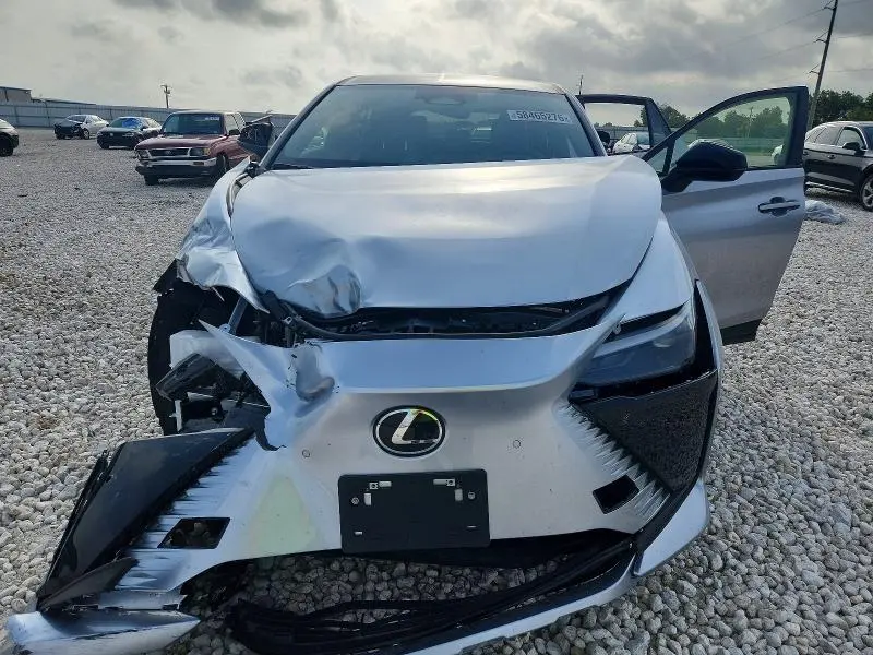 2024 LEXUS ES 300H   
