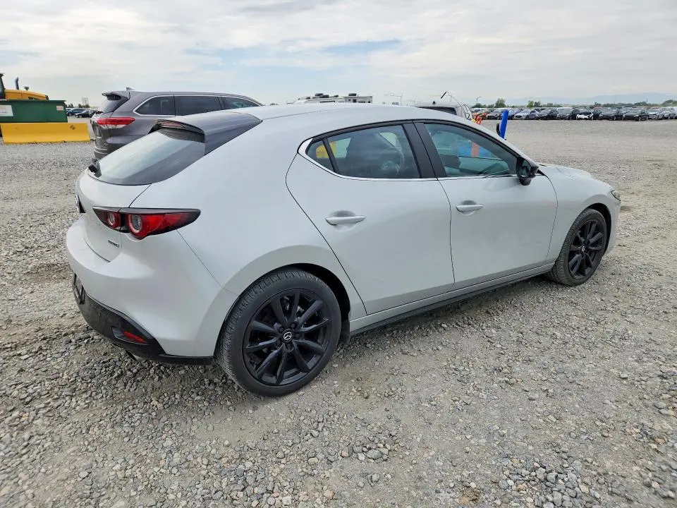 2025 MAZDA 3 SELECT SPORT  