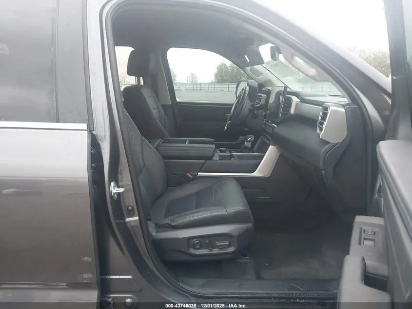 2024 TOYOTA TUNDRA LIMITED