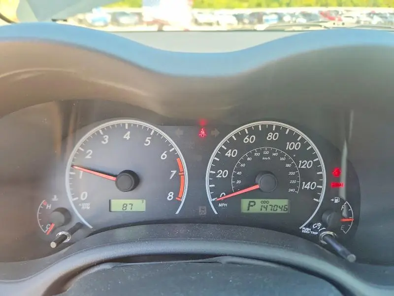 2012 TOYOTA COROLLA LE  