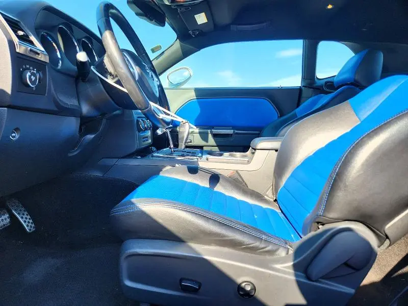 2011 DODGE CHALLENGER R/T  