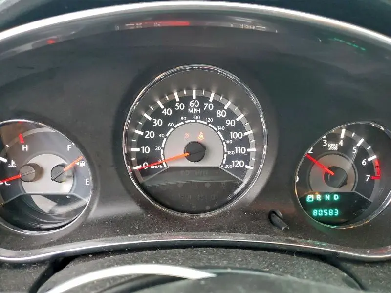 2013 CHRYSLER 200 LX  