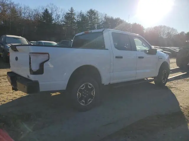 2022 FORD F150 LIGHTNING PRO  