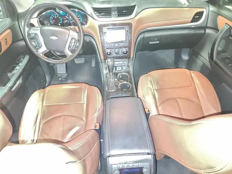 2015 CHEVROLET TRAVERSE LT  