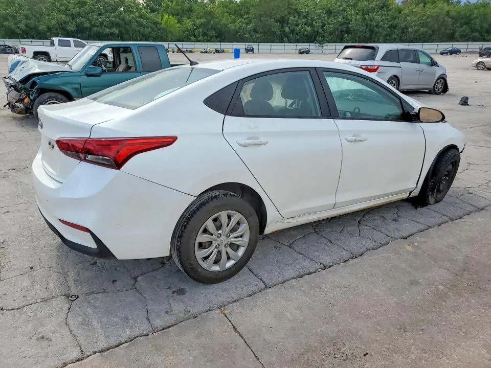 2021 HYUNDAI ACCENT SE  