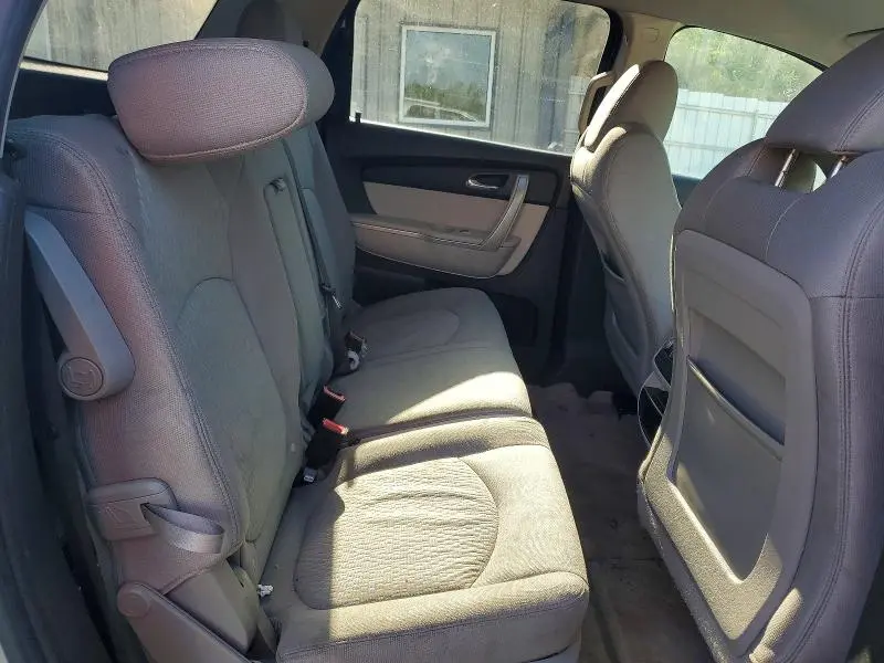 2011 GMC ACADIA SLE  