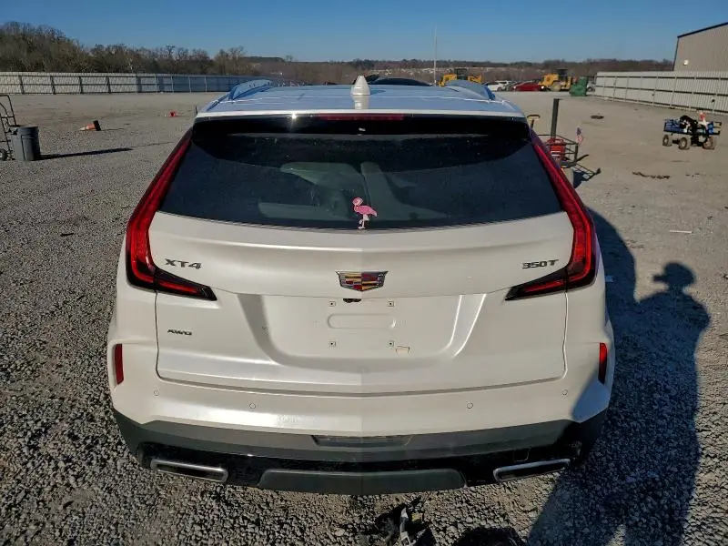 2024 CADILLAC XT4 PREMIUM LUXURY  