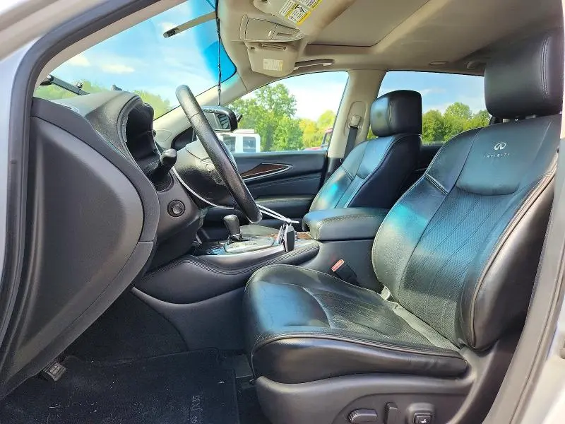 2013 INFINITI JX35 BASE  