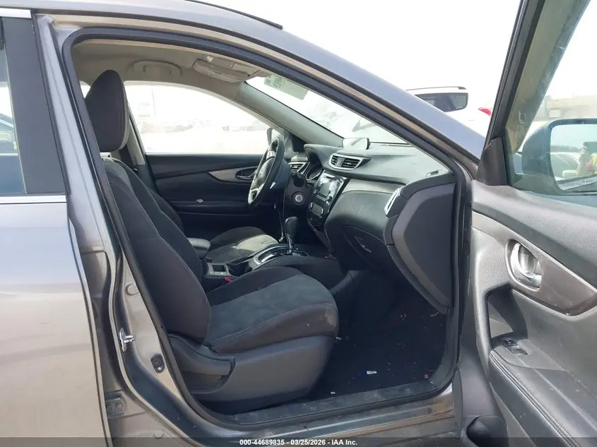 2016 NISSAN ROGUE S