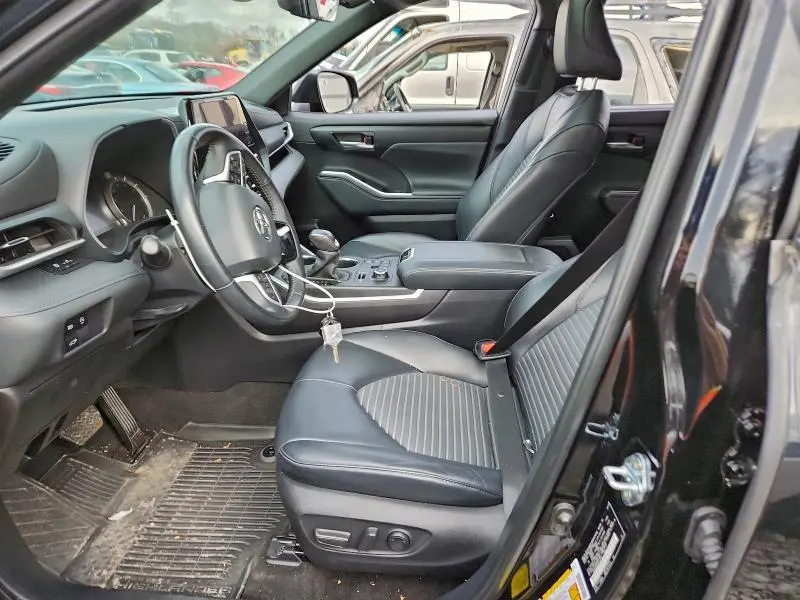 2023 TOYOTA HIGHLANDER L  