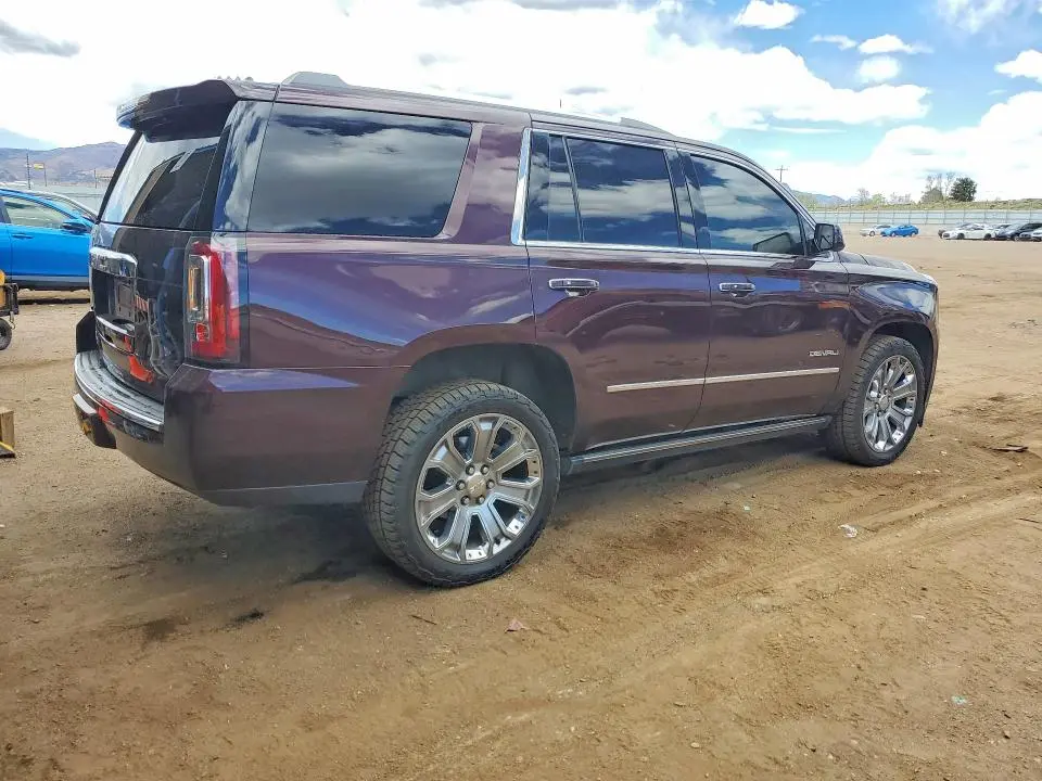 2017 GMC YUKON DENALI  