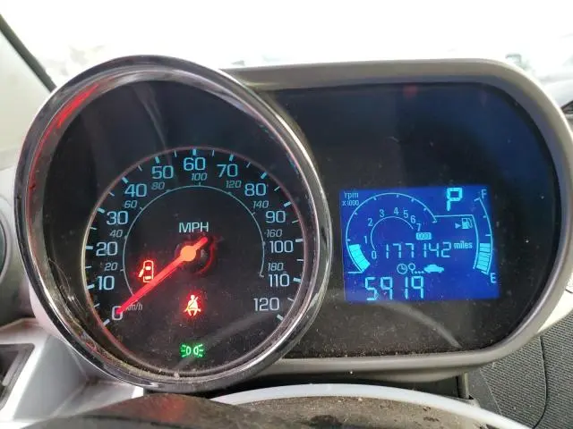 2014 CHEVROLET SPARK 2LT  