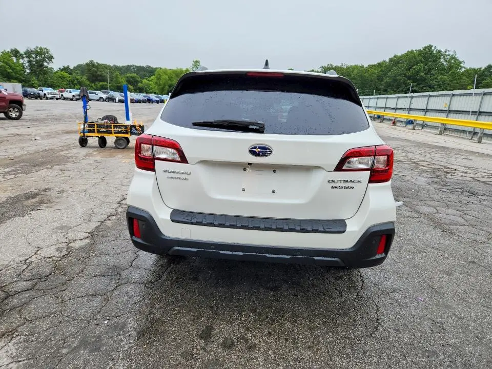 2019 SUBARU OUTBACK TOURING  