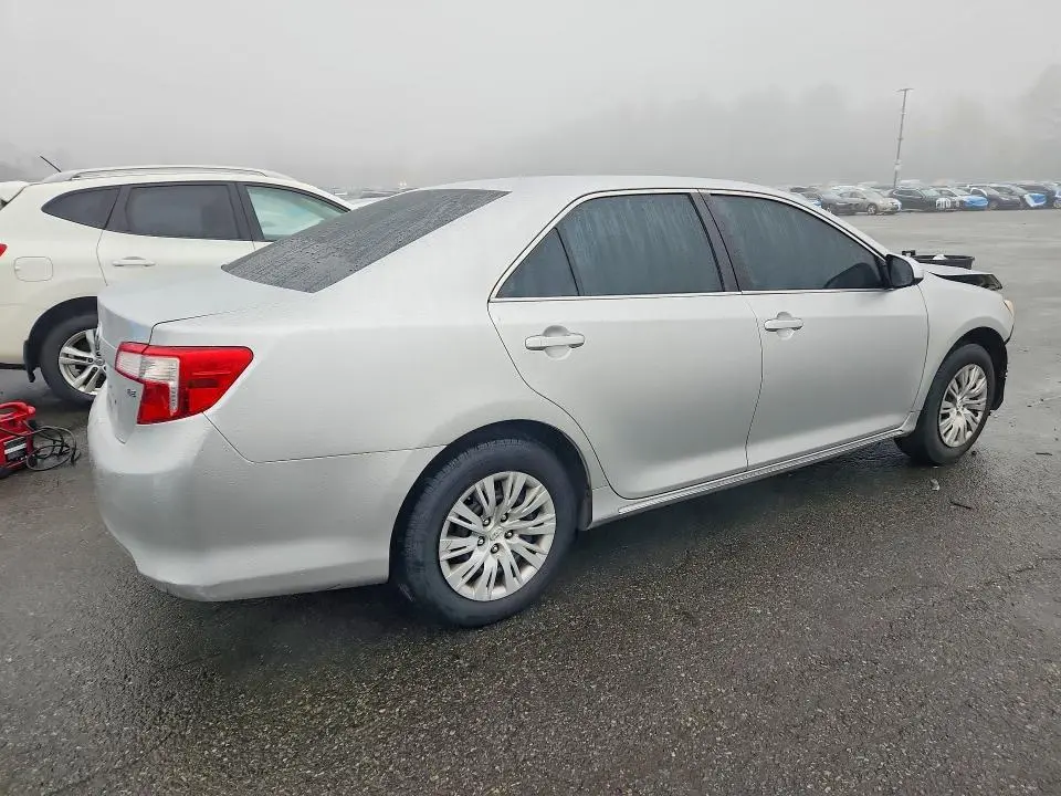 2013 TOYOTA CAMRY LE  