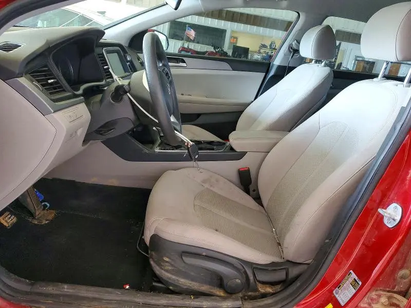 2018 HYUNDAI SONATA SE  
