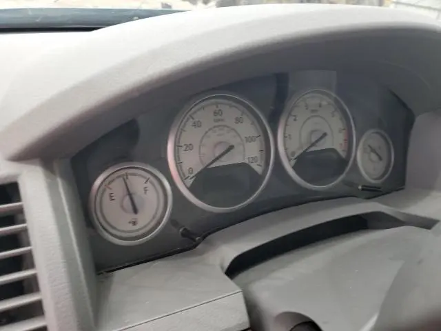 2010 CHRYSLER TOWN & COUNTRY TOURING  