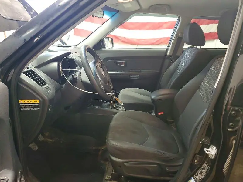 2011 KIA SOUL +  