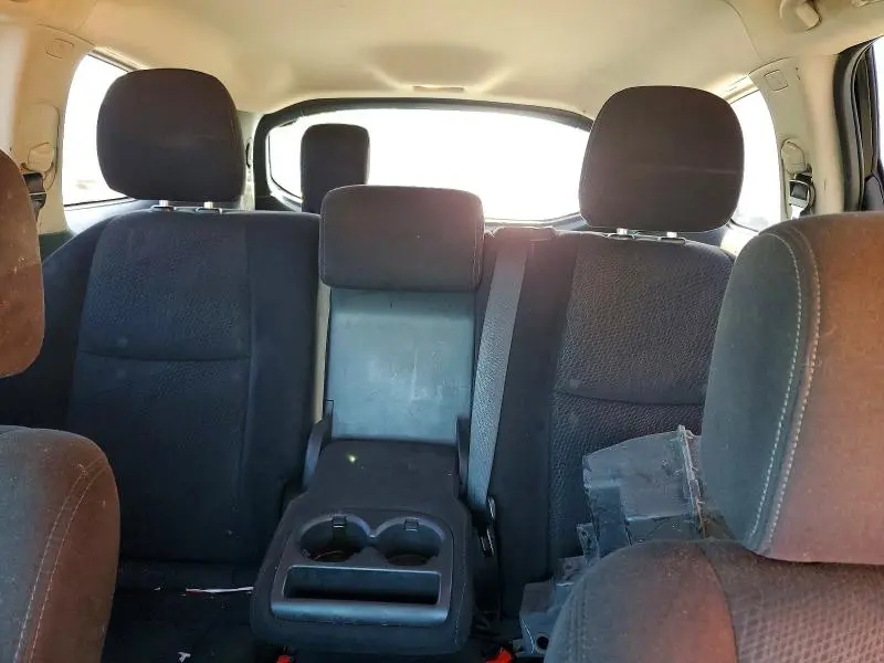 2014 NISSAN PATHFINDER SV  