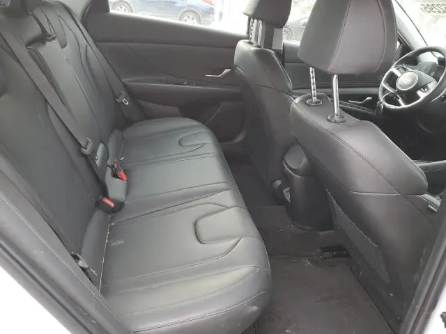 2024 HYUNDAI ELANTRA LIMITED
