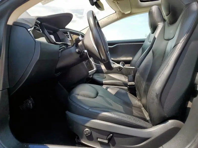 2015 TESLA MODEL S 70D  