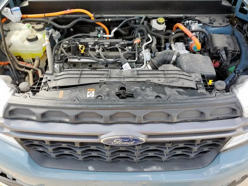 2023 FORD MAVERICK XL  