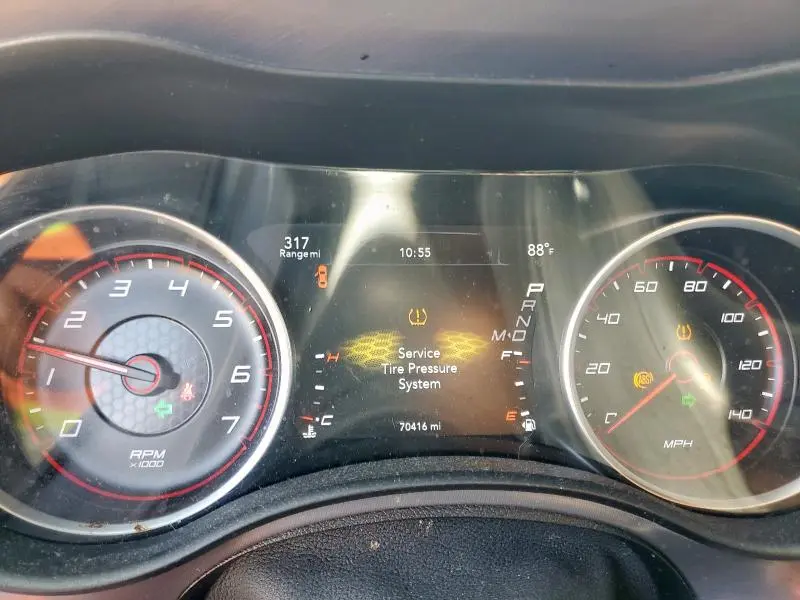 2019 DODGE CHARGER SXT  