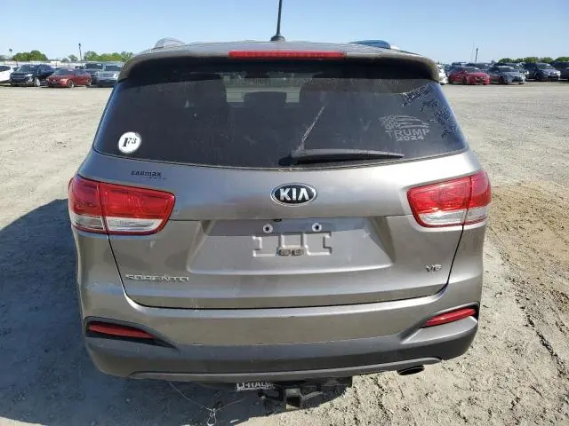 2018 KIA SORENTO LX  