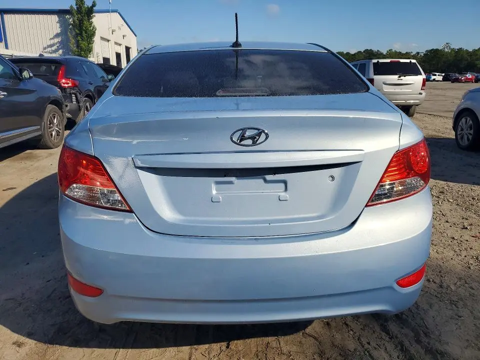 2012 HYUNDAI ACCENT GLS  