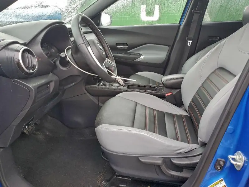 2021 NISSAN KICKS SR  