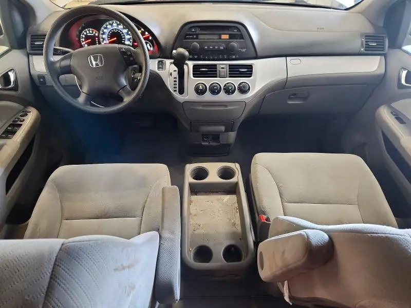 2010 HONDA ODYSSEY LX  