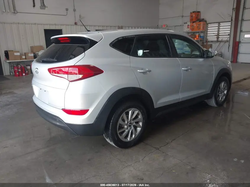 2018 HYUNDAI TUCSON SE