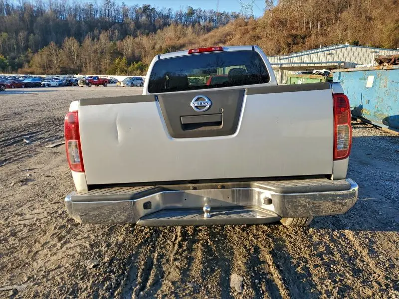 2012 NISSAN FRONTIER S  