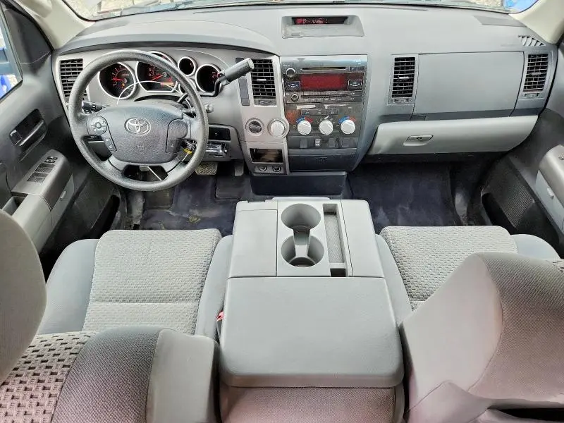 2013 TOYOTA TUNDRA DOUBLE CAB SR5  