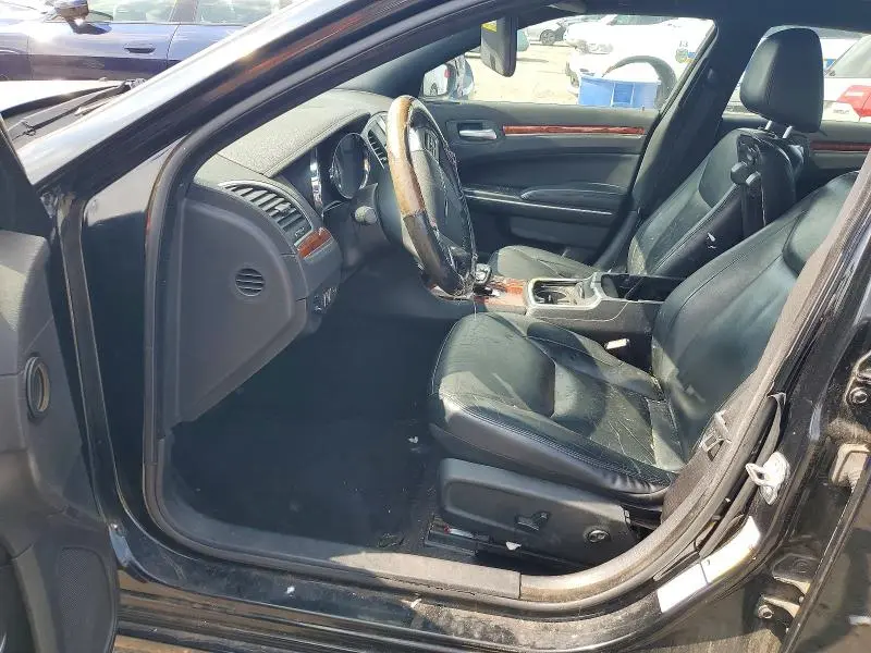 2013 CHRYSLER 300   