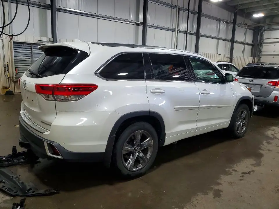 2018 TOYOTA HIGHLANDER LIMITED PLATINUM  