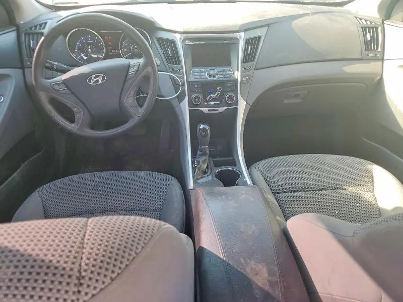2011 HYUNDAI SONATA GLS  